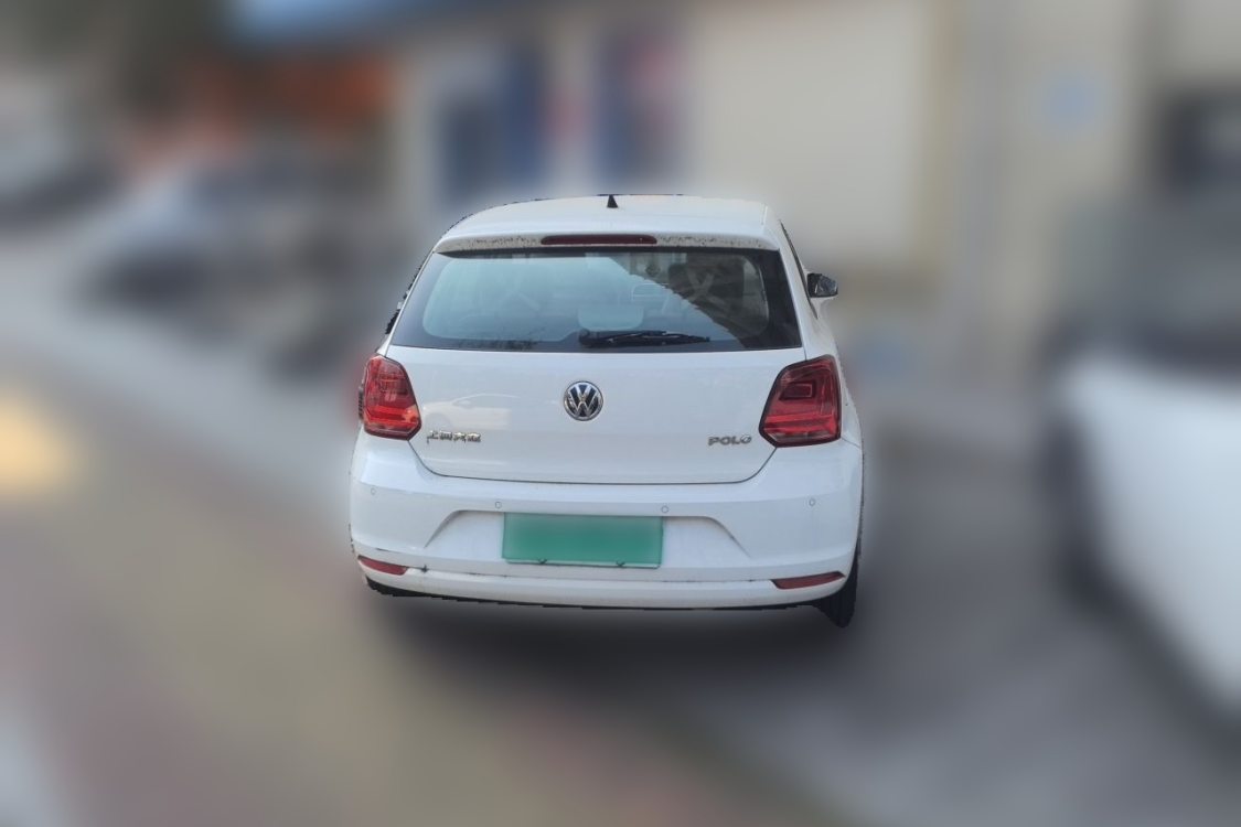 Volkswagen Polo 2014 car image #6