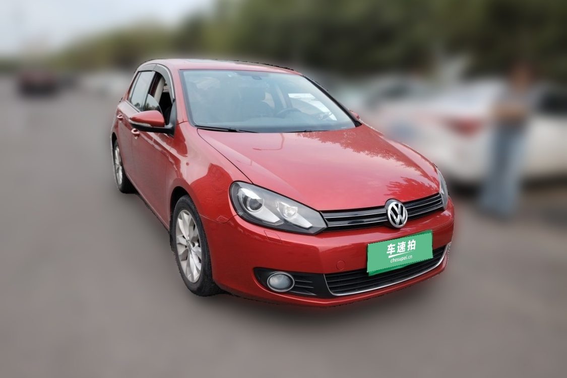 Volkswagen Golf 2011 car image #2