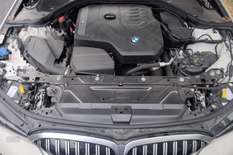 BMW 3 Series 2024 #22 BMW 3 Series 2024 car image #22