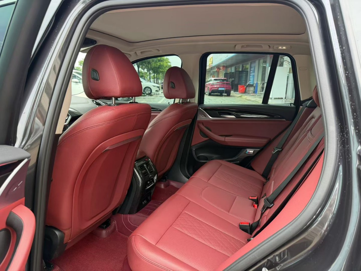 BMW X3 2022 car image #8