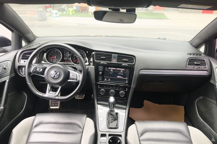 Volkswagen Golf 2019 #11 Volkswagen Golf 2019 car image #11