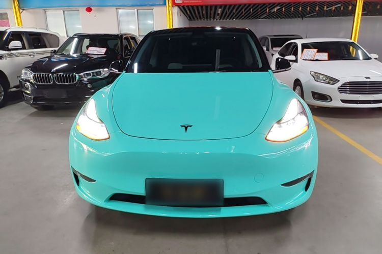 Tesla Model Y 2022 #3 Tesla Model Y 2022 car image #3