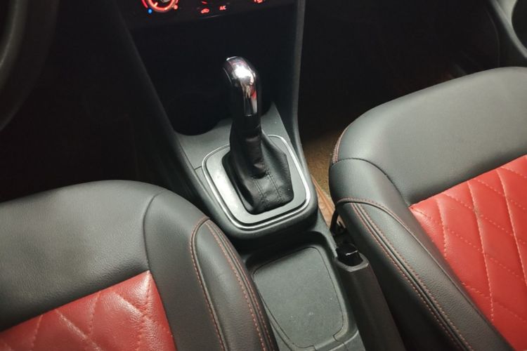 Volkswagen Polo 2017 #14 Volkswagen Polo 2017 car image #14