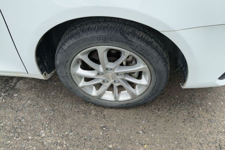 GEELY Emgrand 2021 #9 GEELY Emgrand 2021 car image #9