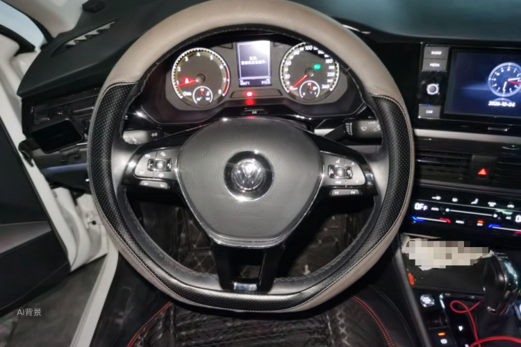 Volkswagen Bora 2020 car image #12