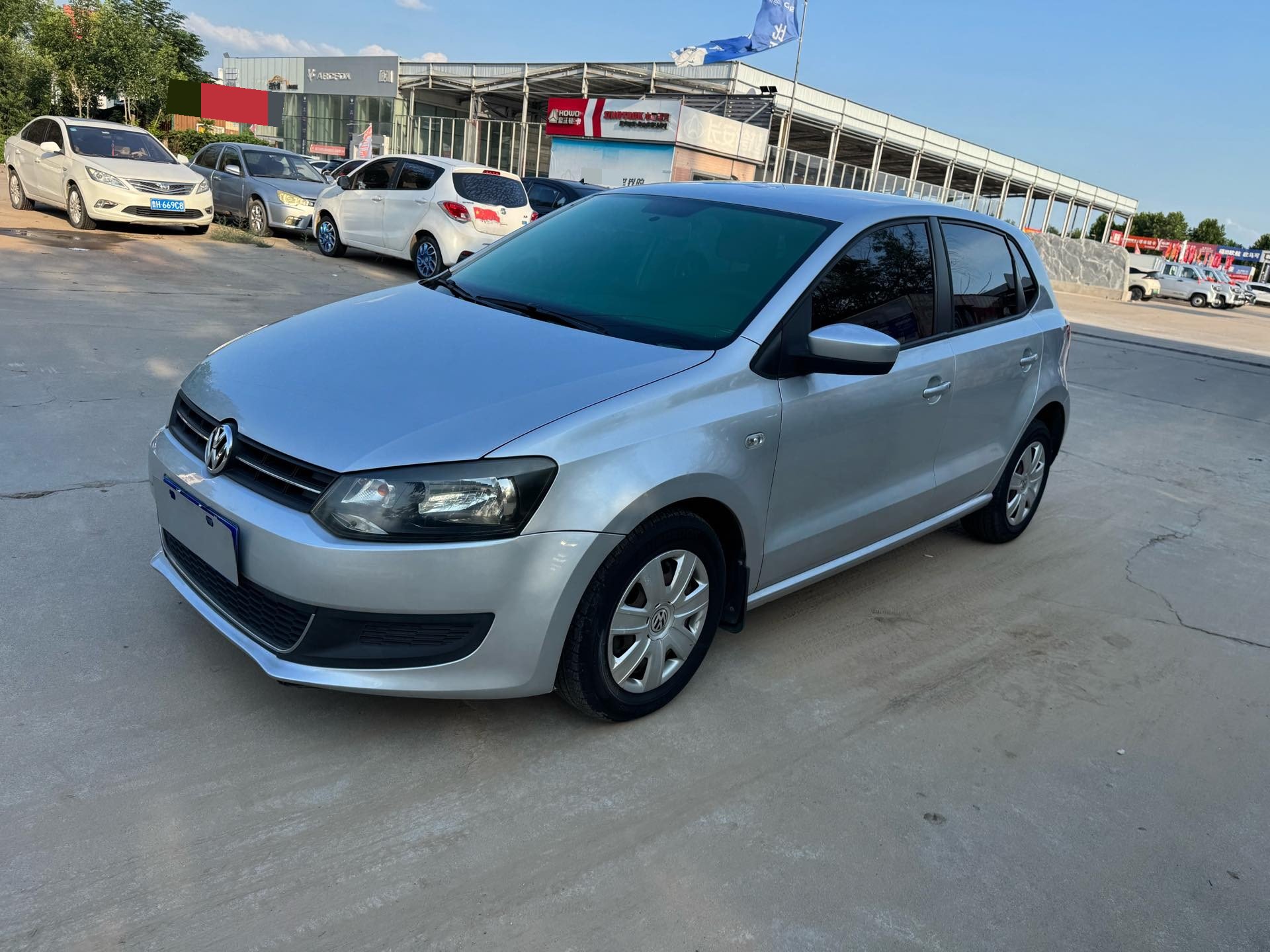 Volkswagen Polo 2012 car image 