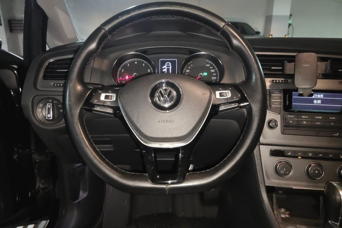 Volkswagen Golf 2014 #22 Volkswagen Golf 2014 car image #22