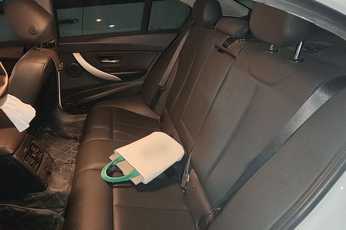 BMW 3 Series 2015 car image #21