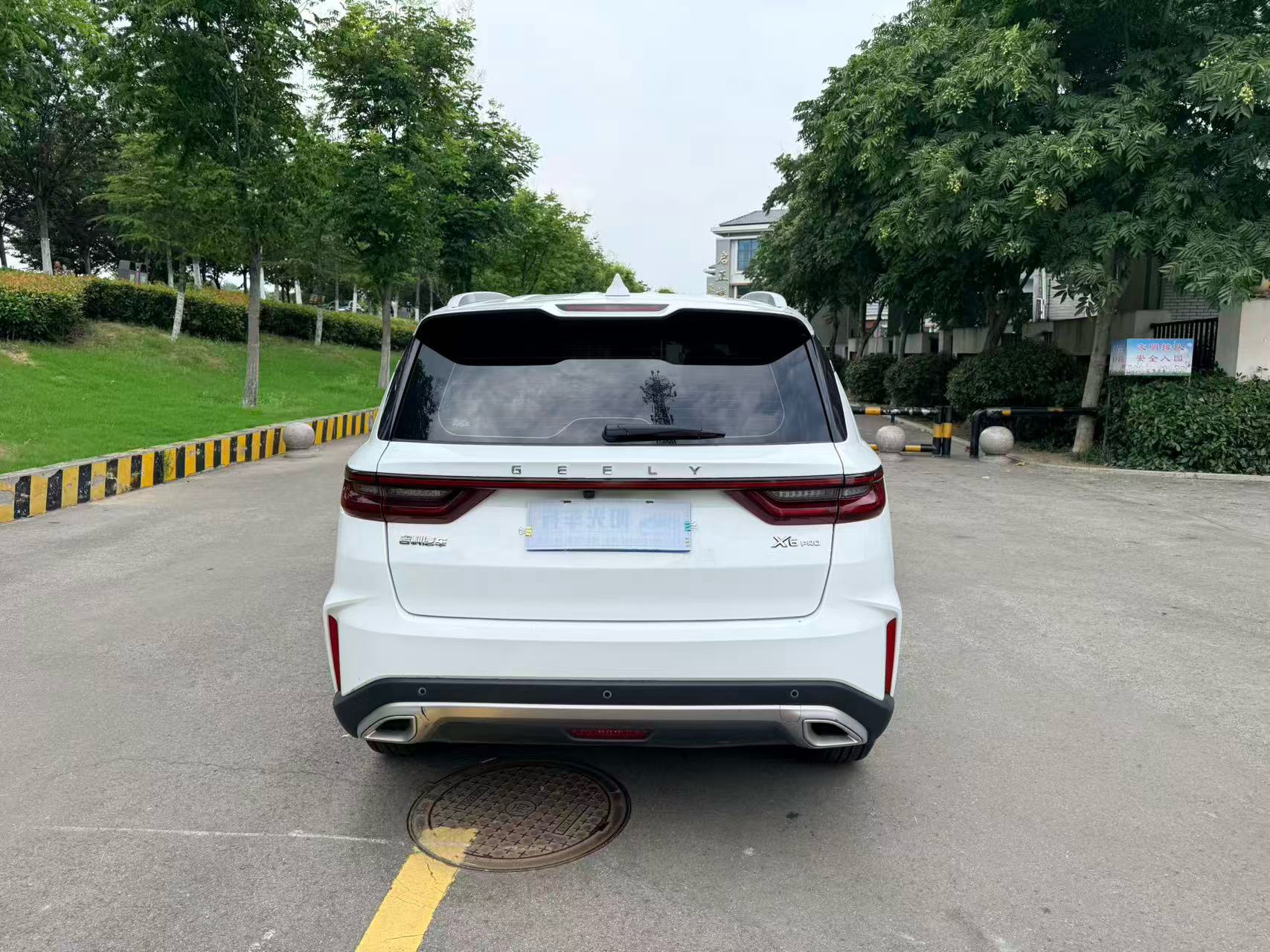 GEELY Vision X6 2022 car image #5