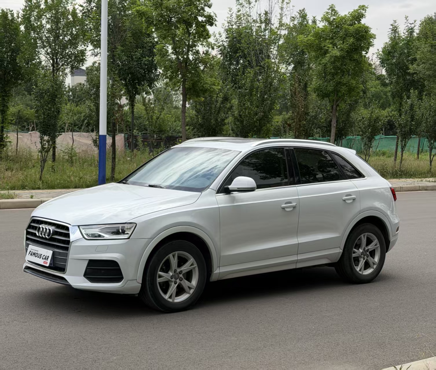 Audi Q3 2017 car image 
