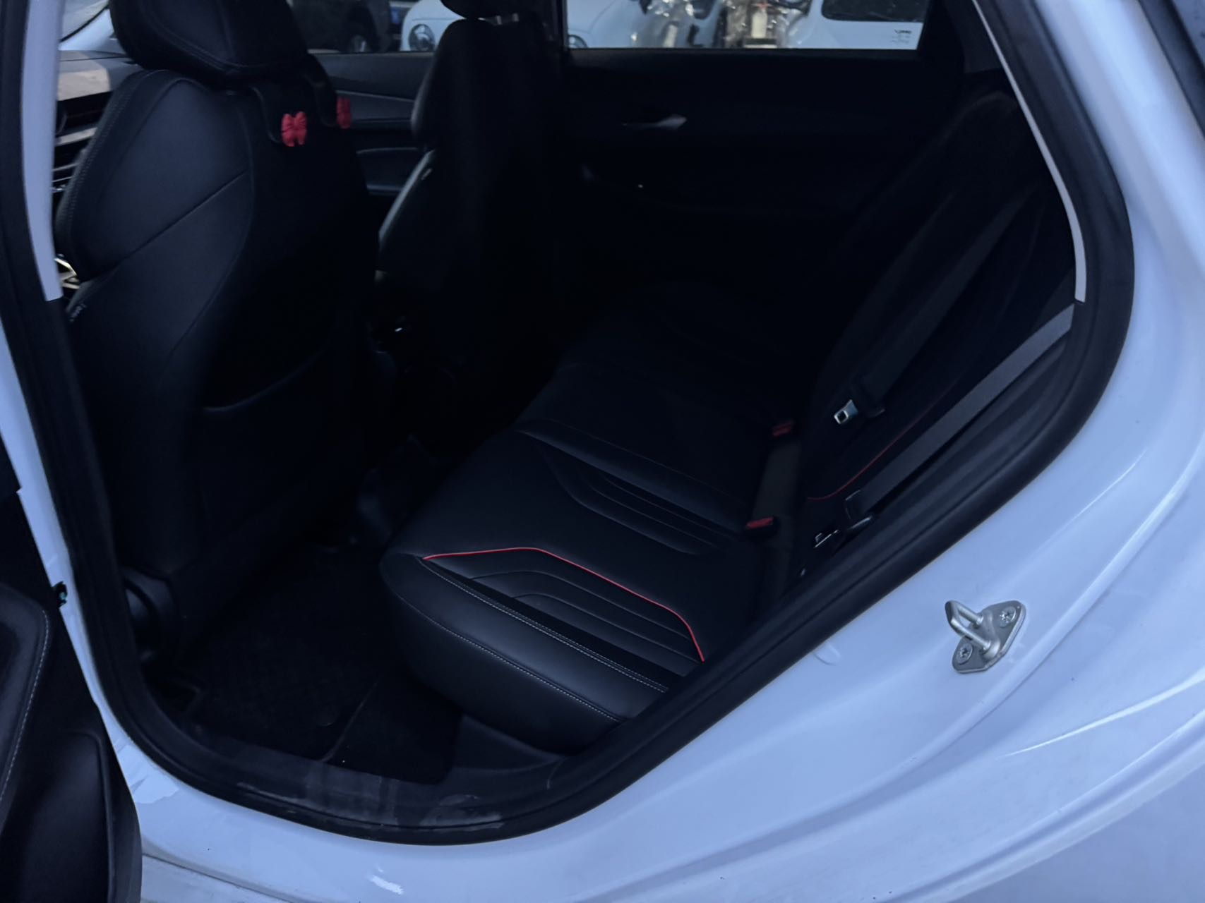 GEELY Binray 2023 imagem de carro #4
