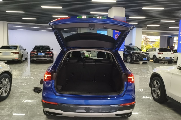 Audi Q3 2020 #19 Audi Q3 2020 car image #19