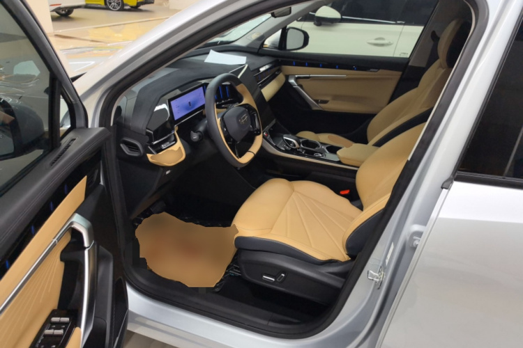 GEELY Boyue L 2024 imagem de carro #16