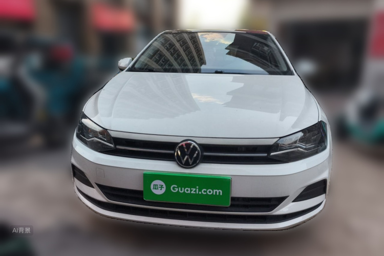 Volkswagen Polo 2021 car image #3