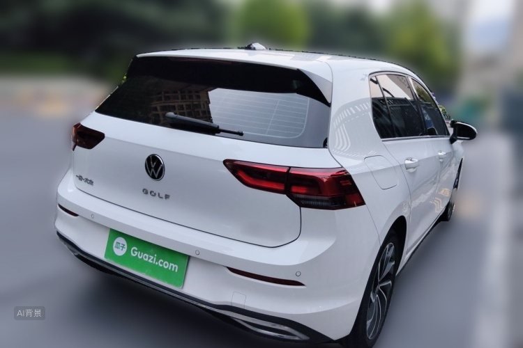 Volkswagen Golf 2022 car image #7