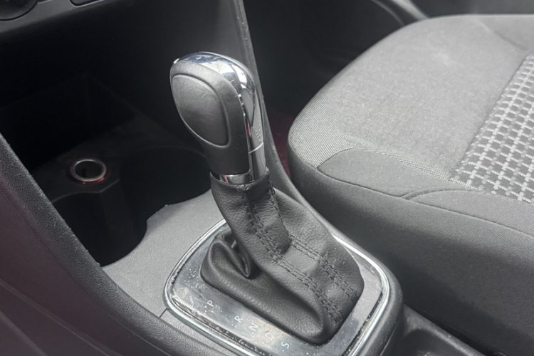 Volkswagen Polo 2018 #16 Volkswagen Polo 2018 car image #16