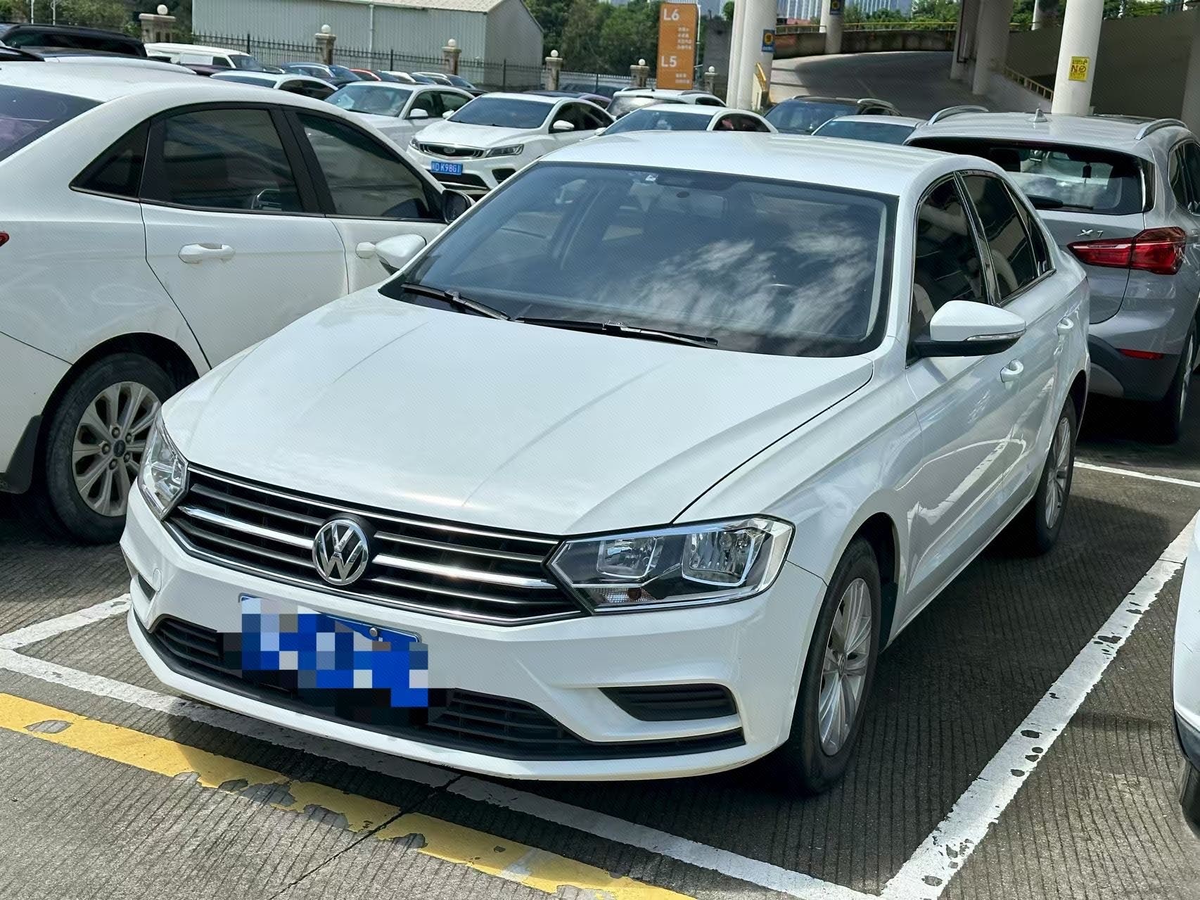 Volkswagen Bora 2018 Volkswagen Bora 2018 car image