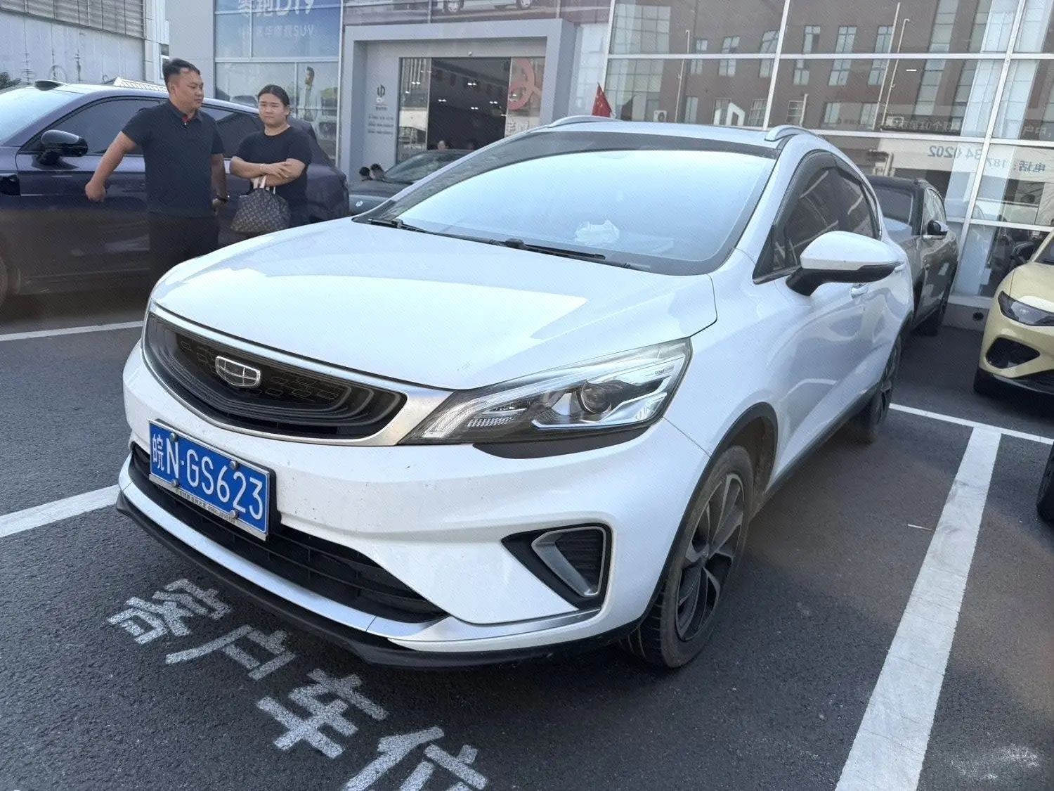 GEELY Emgrand GS 2019 GEELY Emgrand GS 2019 صورة سيارة