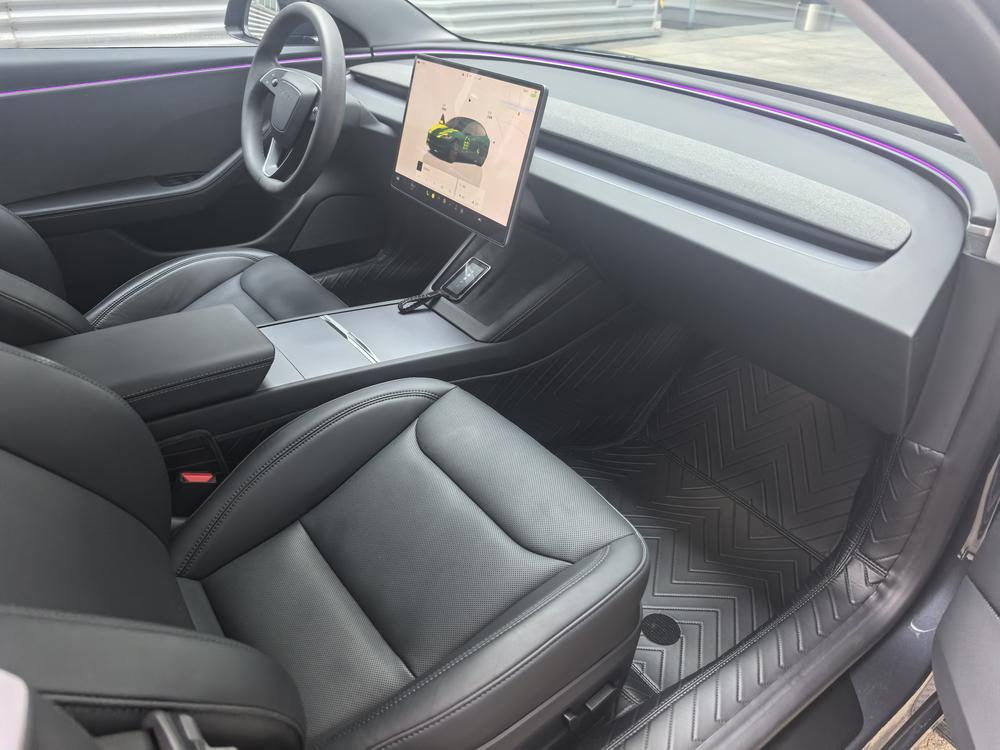 Tesla Model 3 2024 #6 Tesla Model 3 2024 car image #6