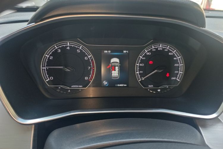 GEELY Coolray 2019 #12 GEELY Coolray 2019 car image #12