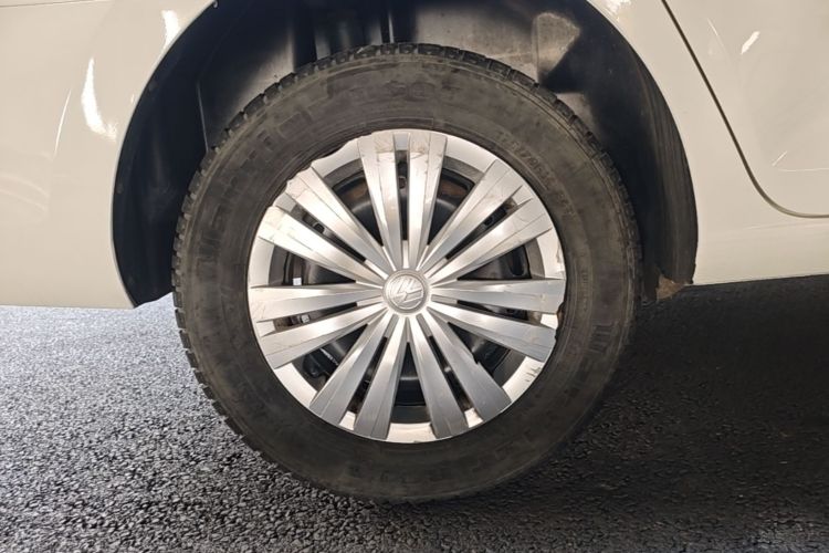 Volkswagen Santana 2017 immagine di auto #10