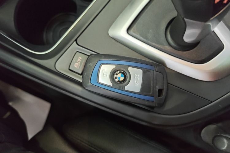 BMW 3 Series GT 2021 #9 BMW 3 Series GT 2021 image de voiture #9