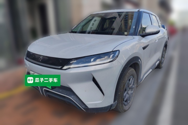 BYD YuanUP 2024 car image #2