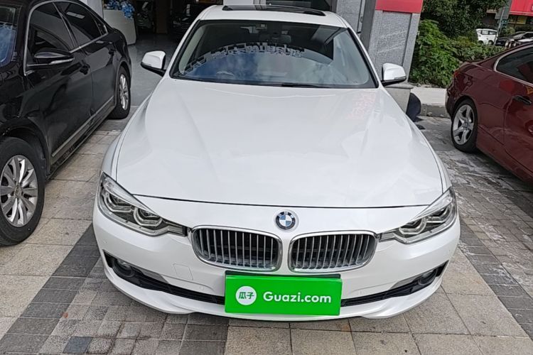 BMW 3 Series 2018 #3 BMW 3 Series 2018 imagen de coche #3