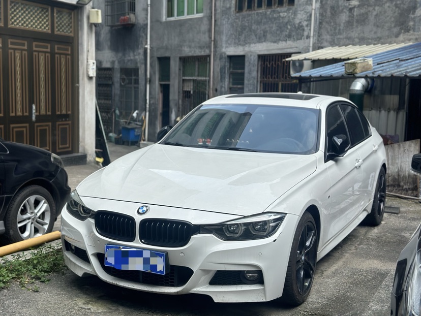 BMW 3 Series 2019 BMW 3 Series 2019 car image