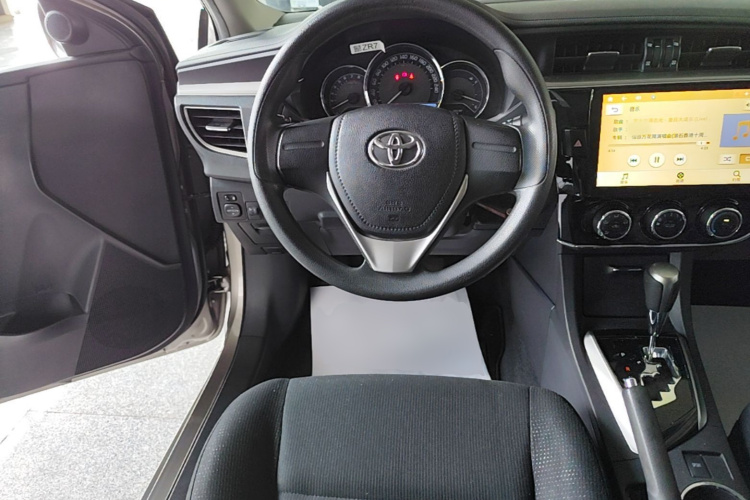 Toyota Corolla 2016 car image #11