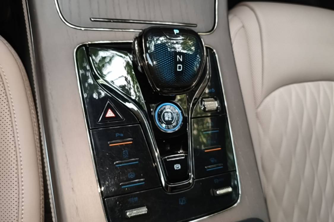 BYD Han 2024 #20 BYD Han 2024 imagem de carro #20