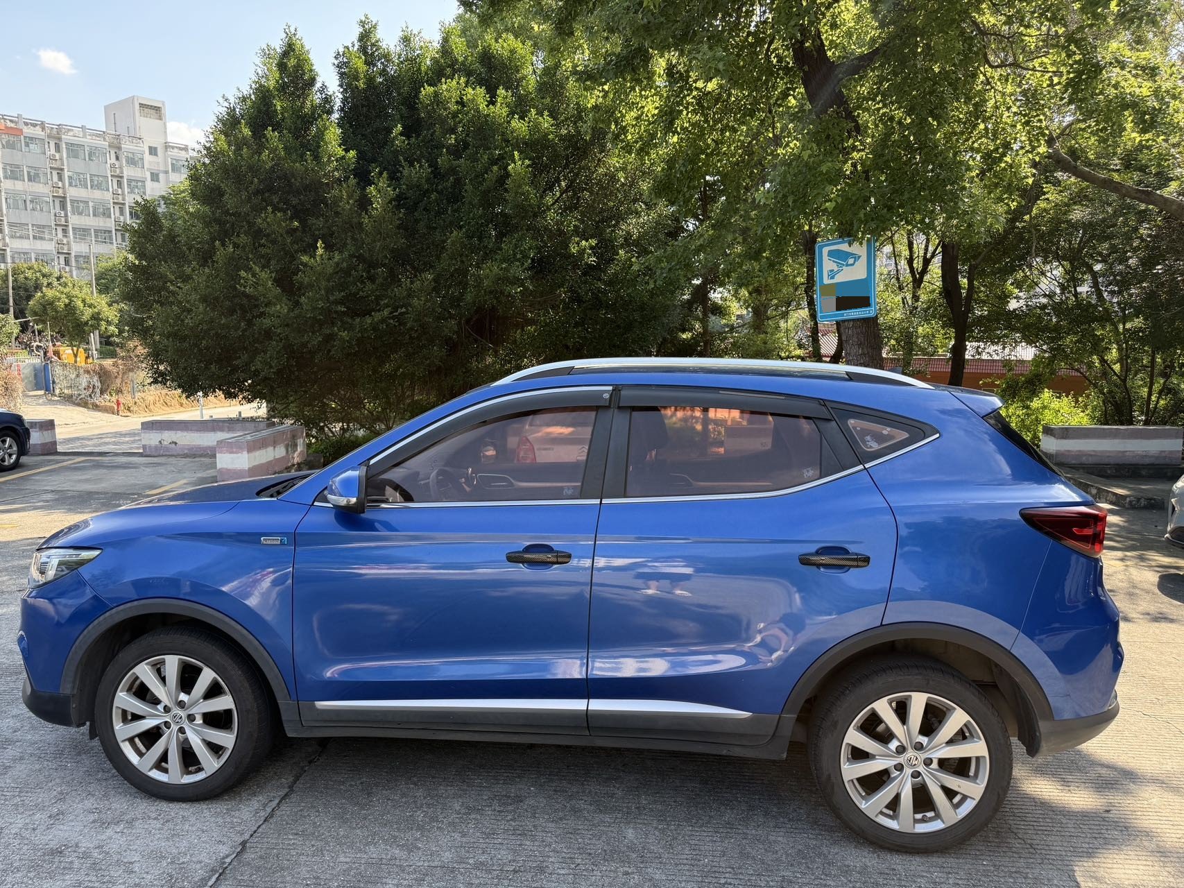 MG ZS 2018 image de voiture #8