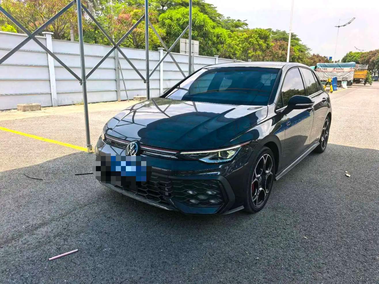 Volkswagen GolfGTI 2025 car image 