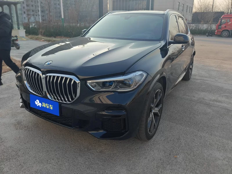 BMW X5 2023 汽车图片 