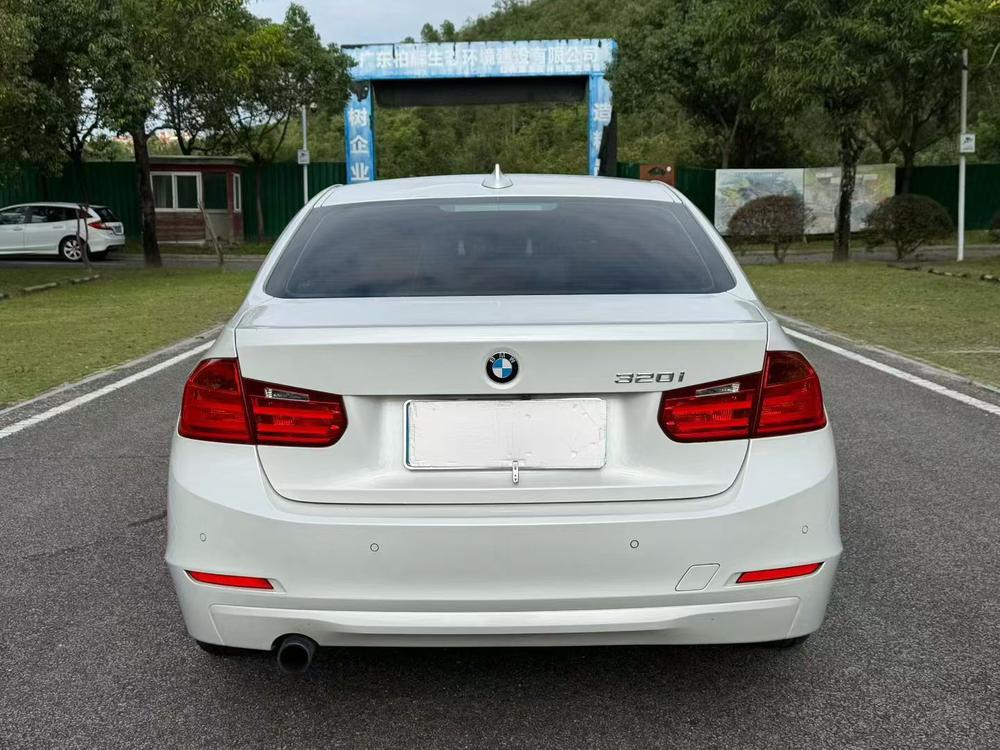 BMW 3 Series (Imported) 2012 car image #5