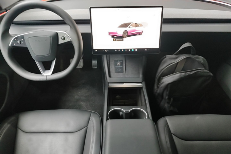 Tesla Model 3 2024 #10 Tesla Model 3 2024 car image #10
