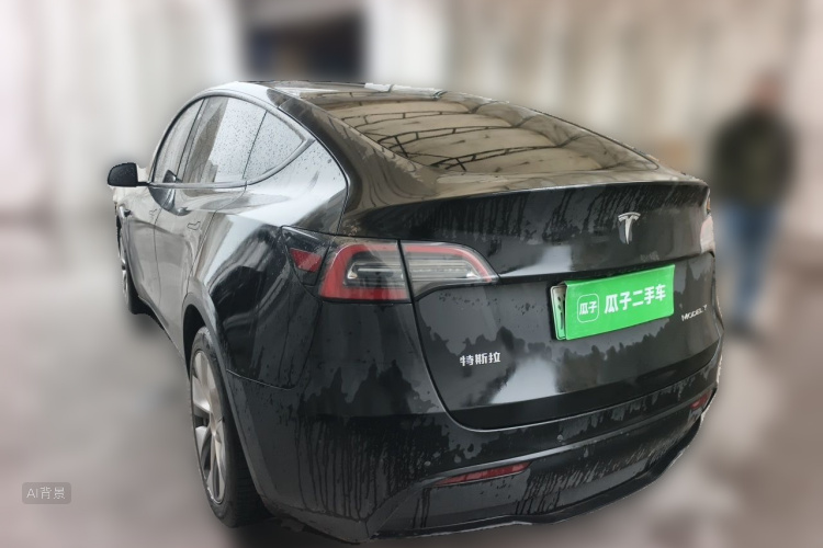 Tesla Model Y 2022 #5 Tesla Model Y 2022 car image #5