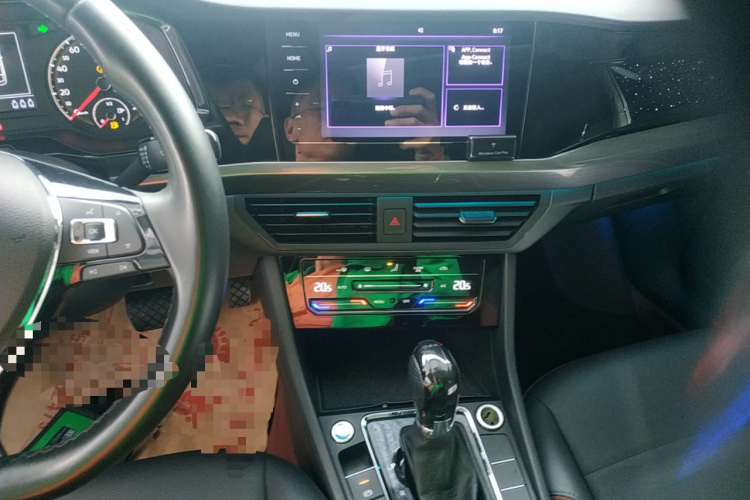 Volkswagen Bora 2021 car image #13