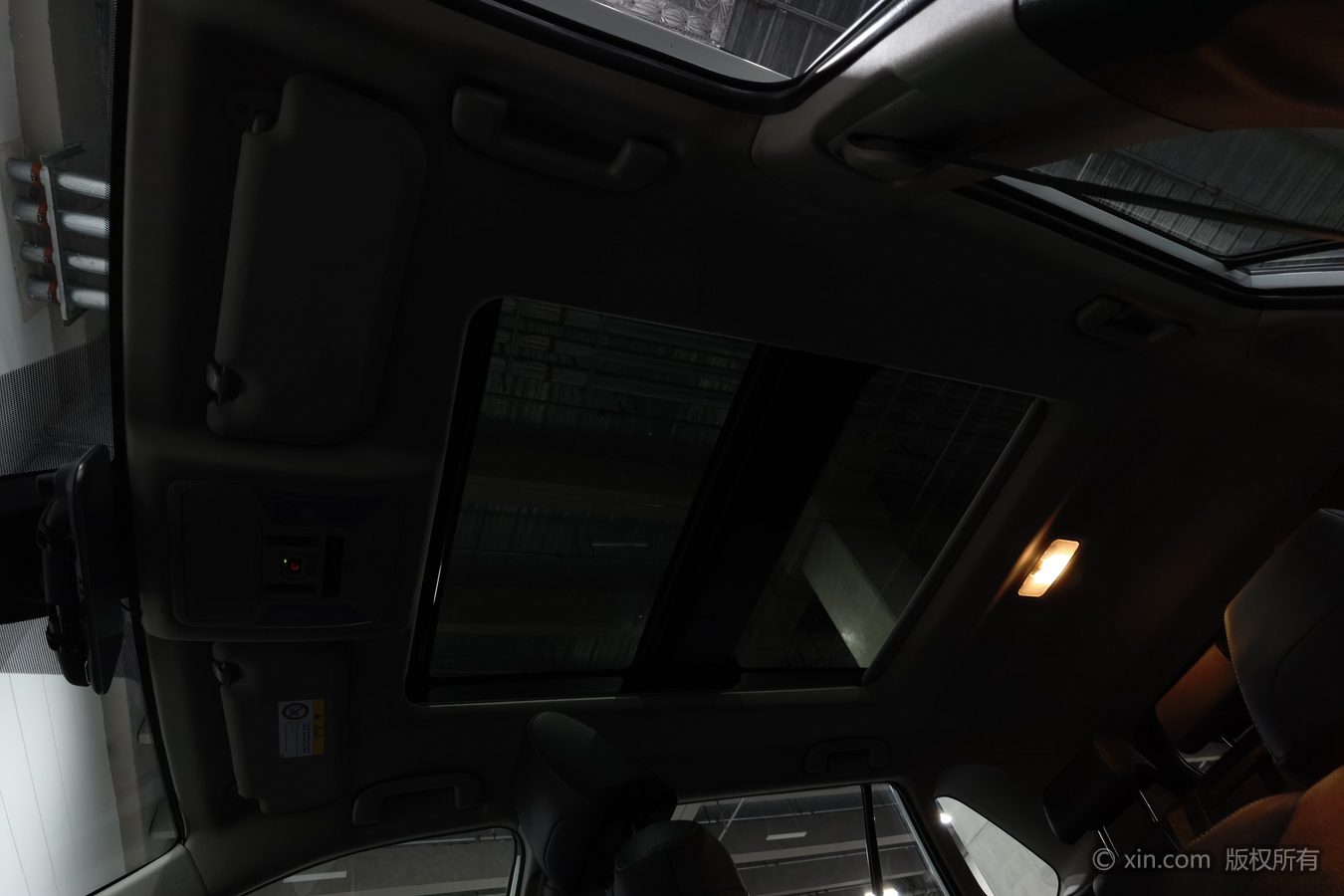 Toyota RAV4 2021 car image #15