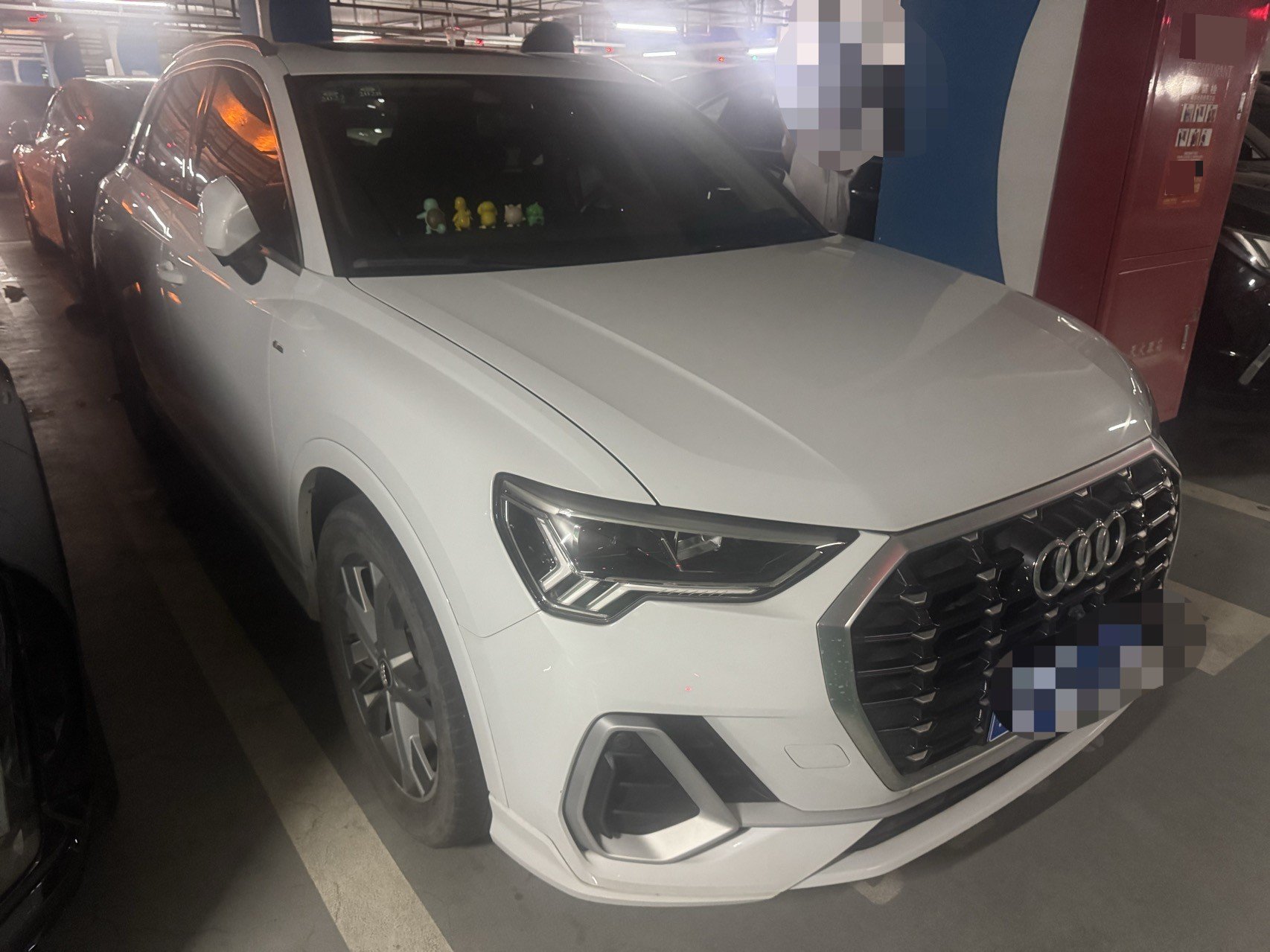 Audi Q3 2020 car image #3