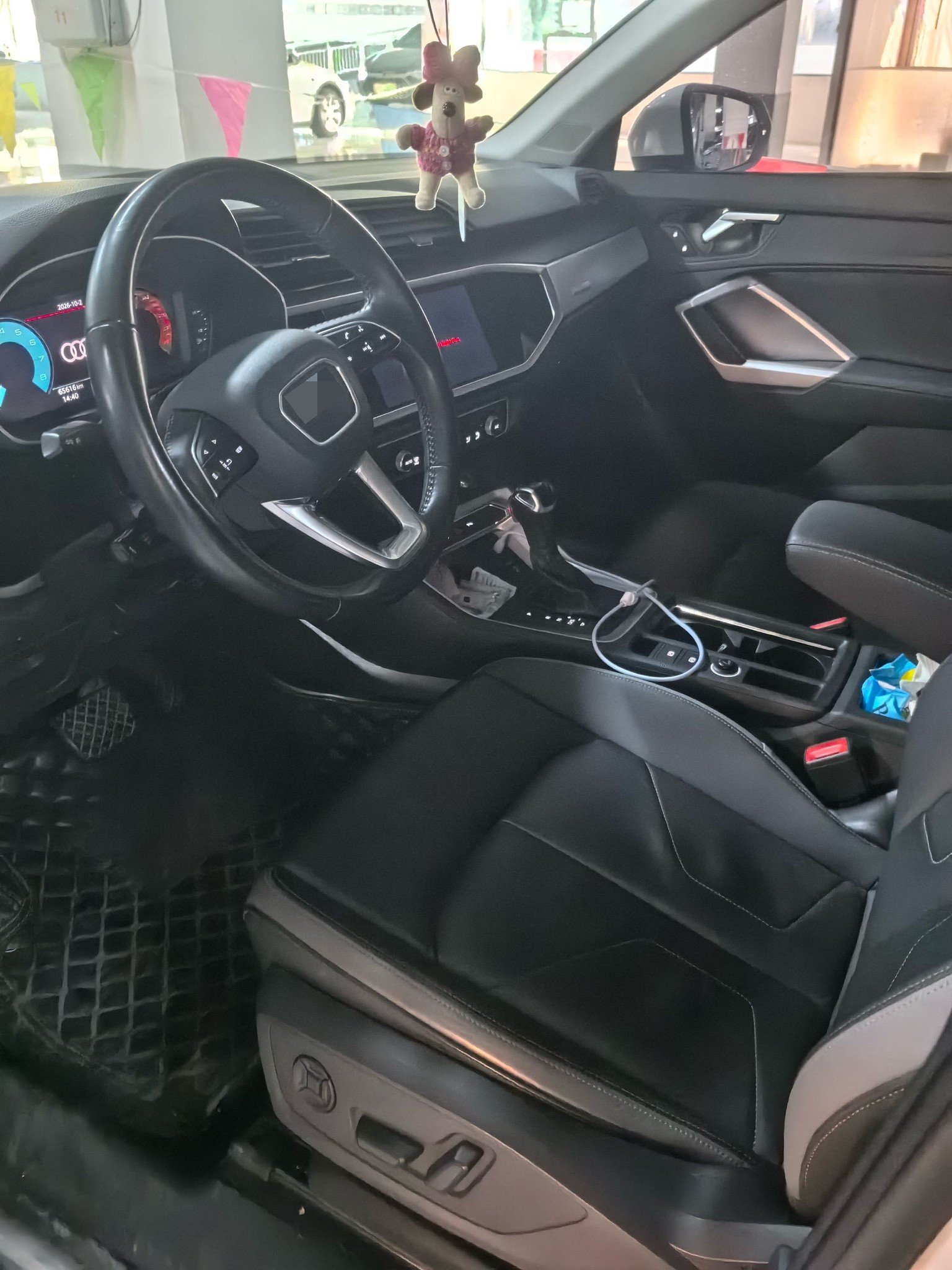 Audi Q3 2019 #2 Audi Q3 2019 car image #2
