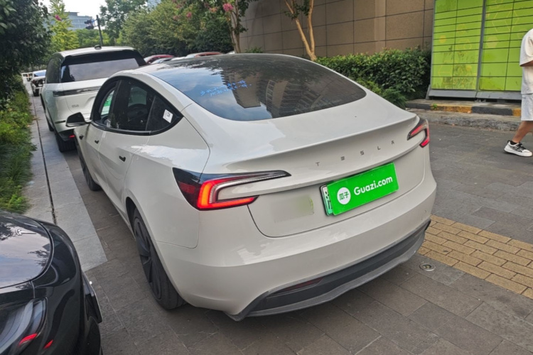 Tesla Model 3 2024 #5 Tesla Model 3 2024 immagine di auto #5