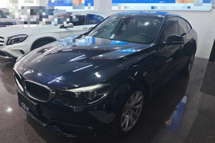 BMW 3 Series GT 2018 #2 BMW 3 Series GT 2018 car image #2