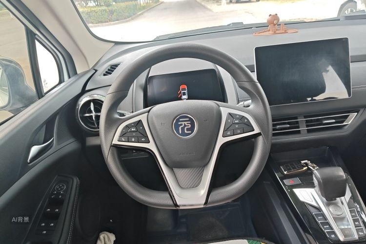 BYD Yuan New Energy 2019 car image #12