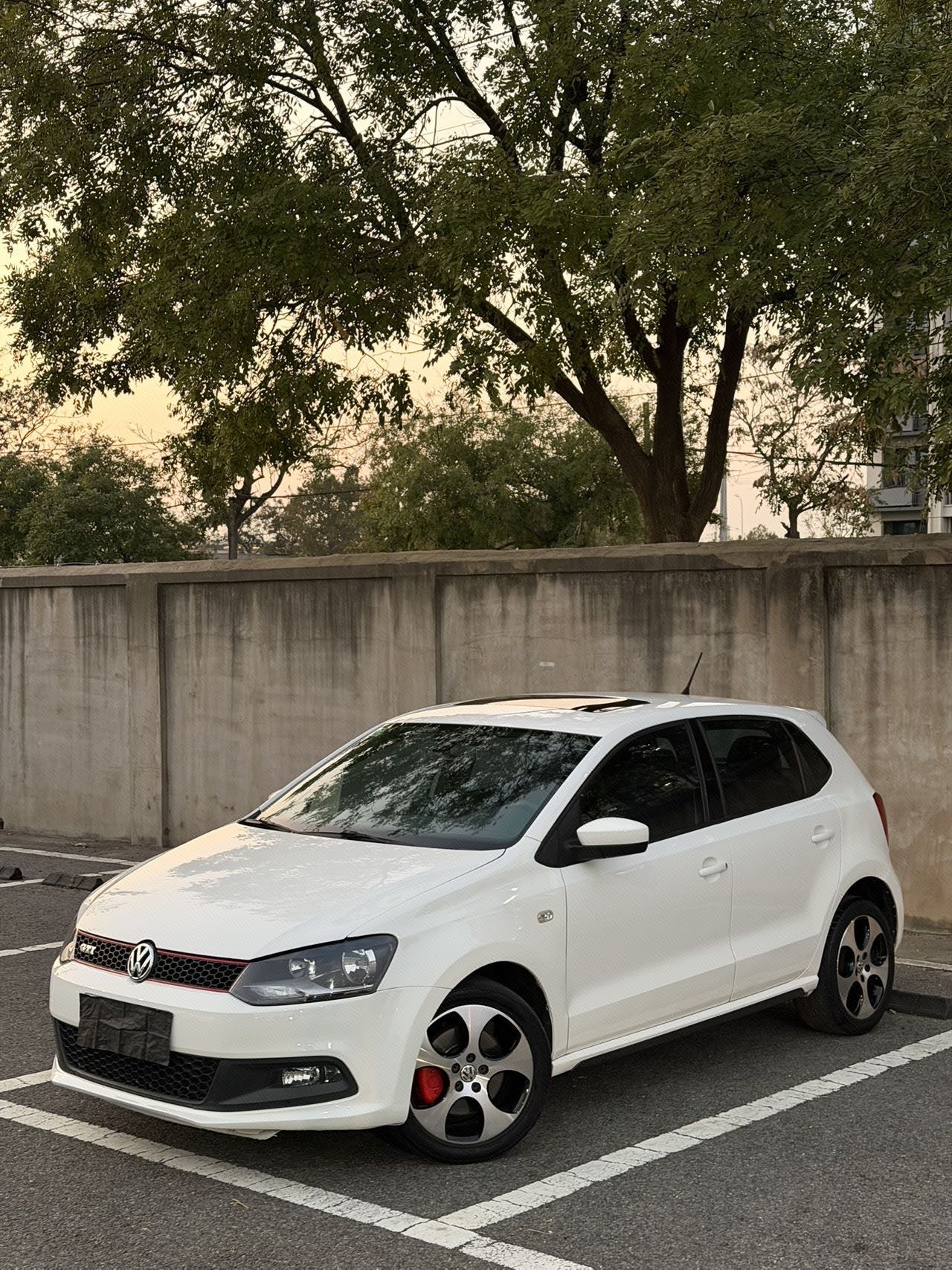 2013 2013 car image