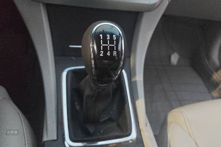 GEELY Emgrand 2016 car image #16