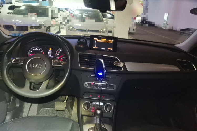 Audi Q3 2018 #10 Audi Q3 2018 car image #10