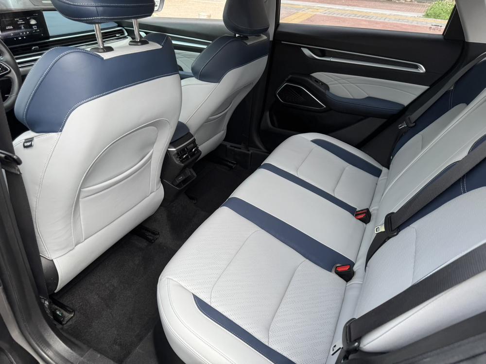 GEELY Emgrand 2021 #16 GEELY Emgrand 2021 car image #16