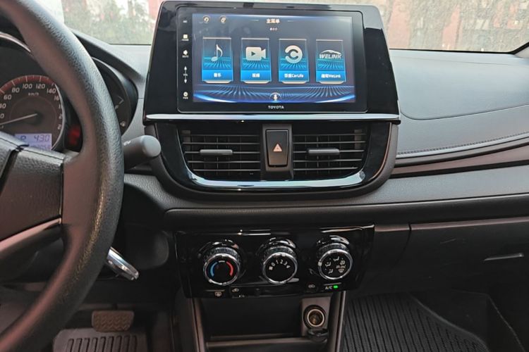 Toyota Vios 2021 immagine di auto #13