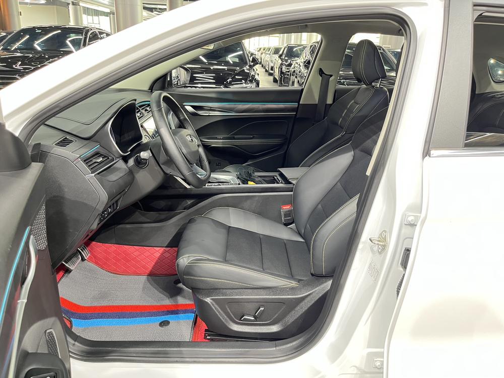 GEELY Binray 2021 car image #8
